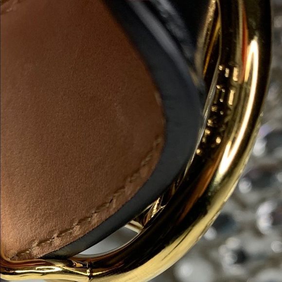 Fendi Buckle Belt.  🎉🎉🎉HOST PICK🥳🥳🥳 - Picture 13 of 16